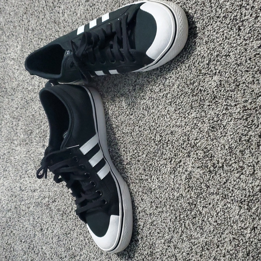 Addidas sneakers